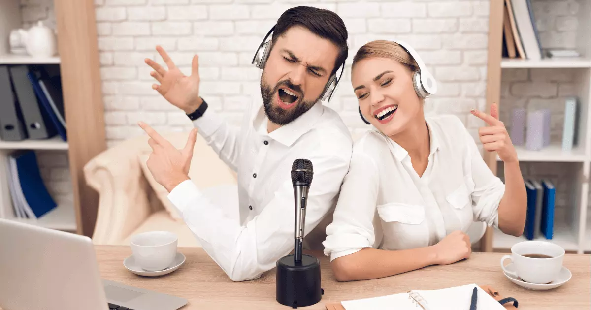Image: How to use podcast advertising effectively